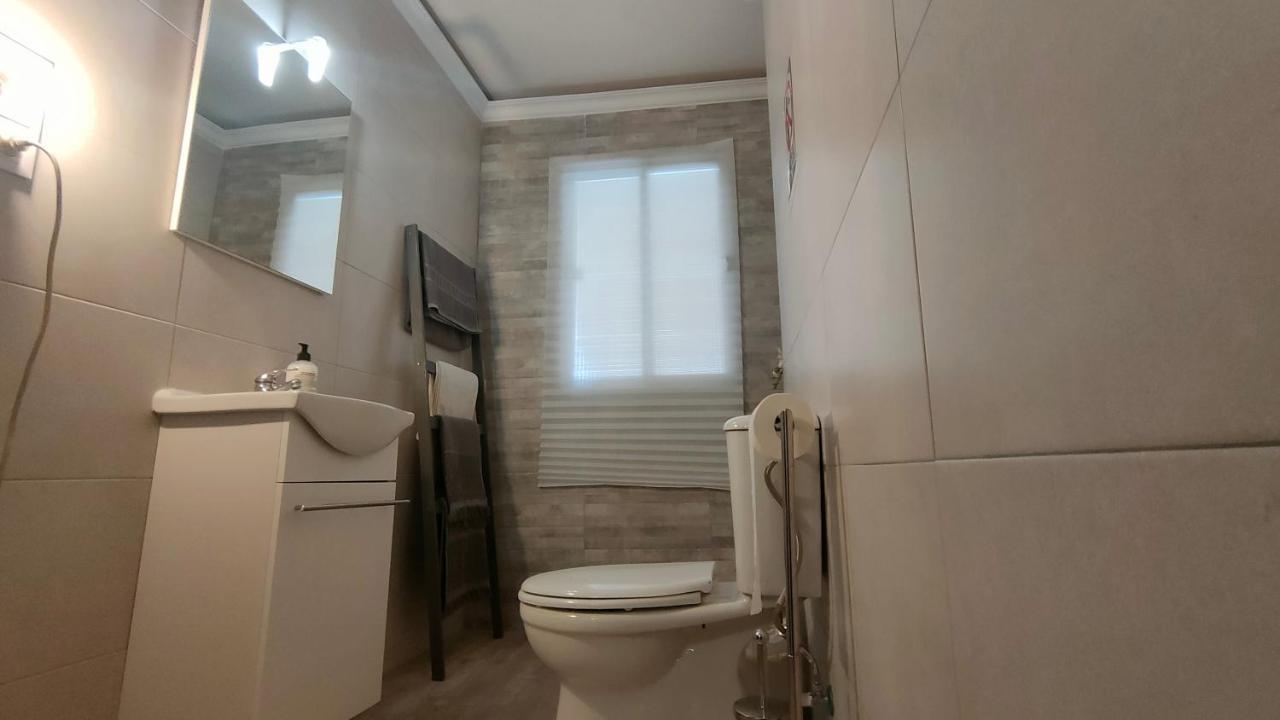 Amplio Apartamento Familiar De 3 Dormitorios En La Zubia Granada A Un Paso De La Alhambra Y Sierra Nevada Esterno foto