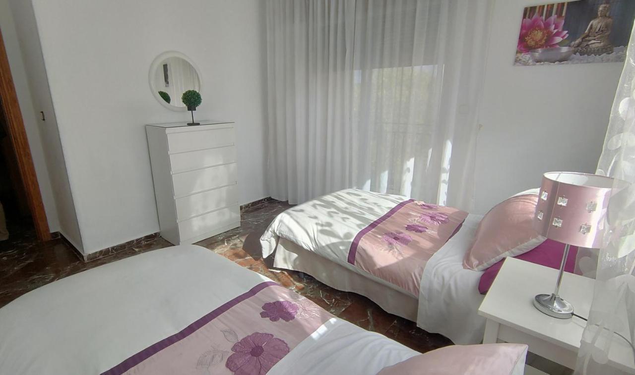 Amplio Apartamento Familiar De 3 Dormitorios En La Zubia Granada A Un Paso De La Alhambra Y Sierra Nevada Esterno foto